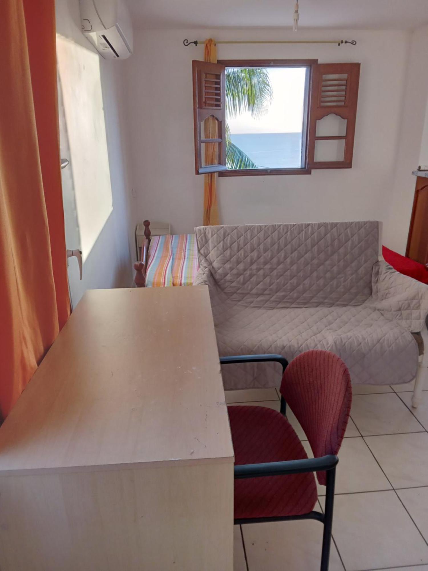 Soleil Des Caraibes Hotel Поант-Ноар Екстериор снимка